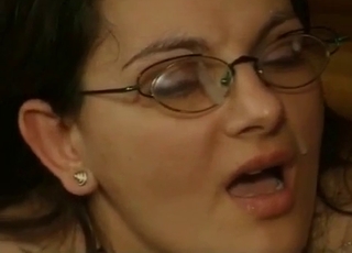 Nerdy mommy gets viciously DP'ed